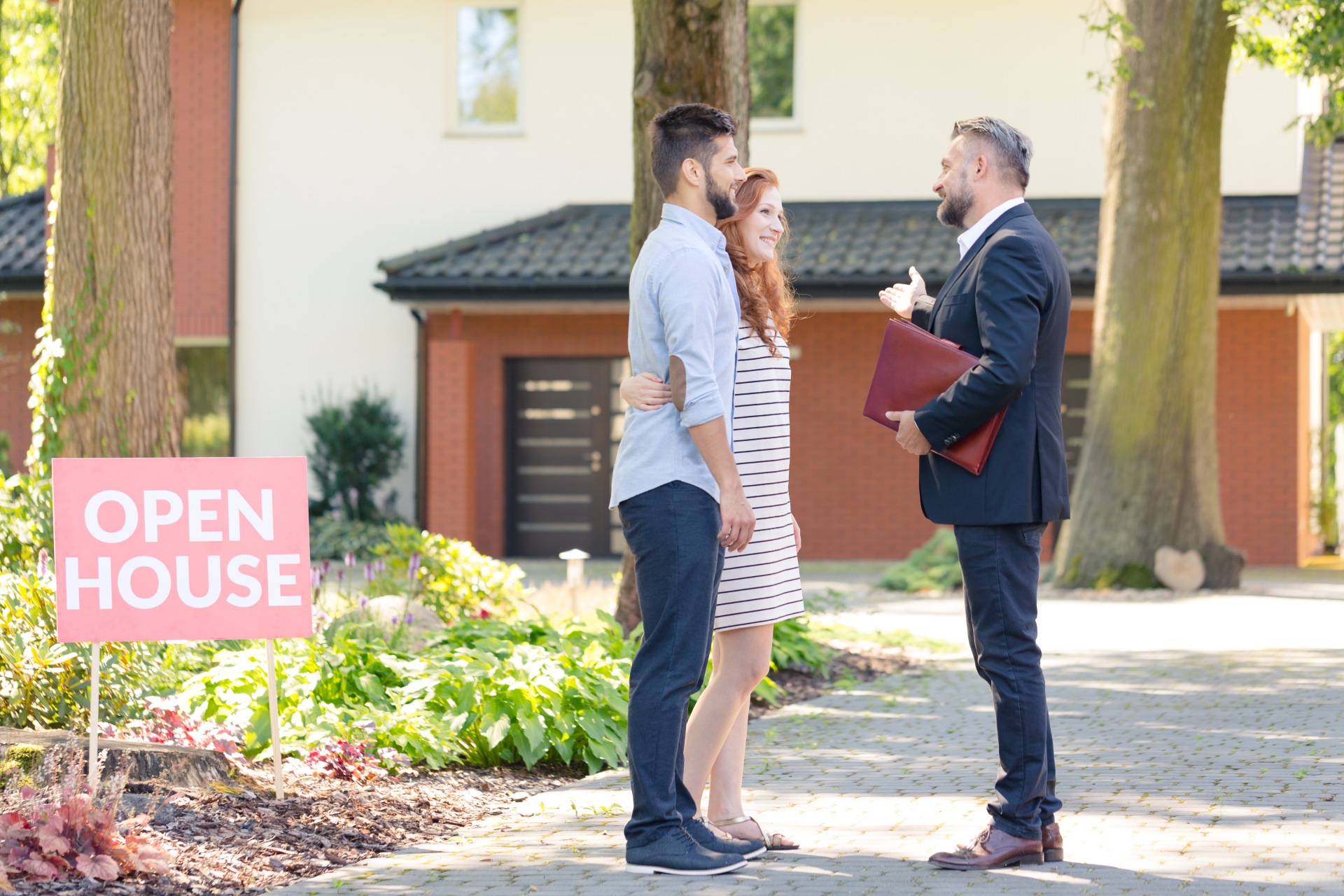 How to Hold a Successful Open House